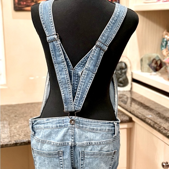 Denim Button-Up Overalls - Picture 2 of 6